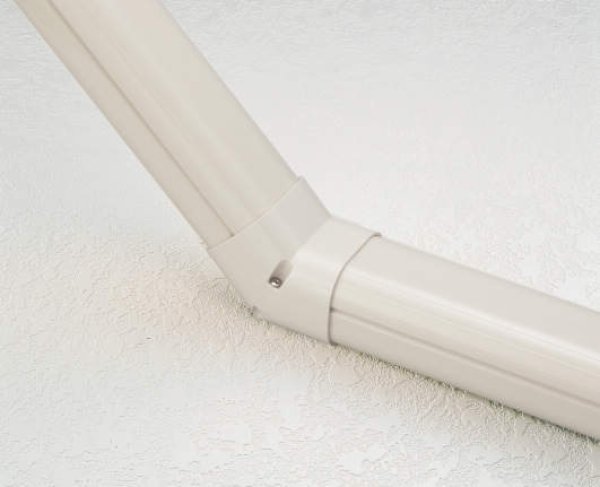 画像2: イナバ　SCF-66-I　配管化粧カバー　スリムコーナー立面45° (2)